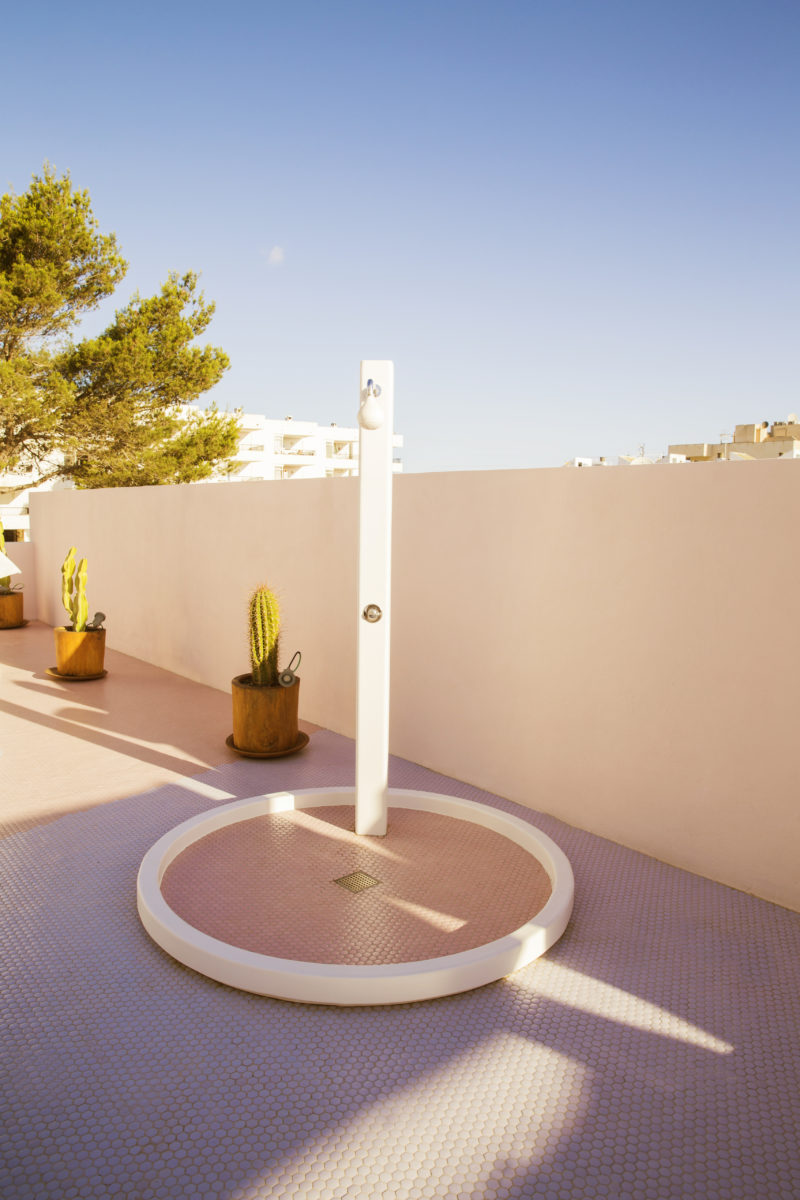 Ibiza-Paradiso-Las-Mimosas-Belle-Bridal-Lee-Scullion_